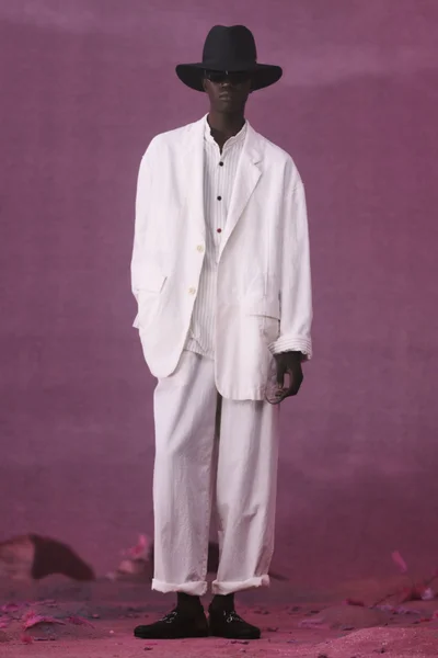 Look 9